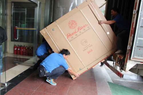 南木林钢琴贵重工艺品无忧运